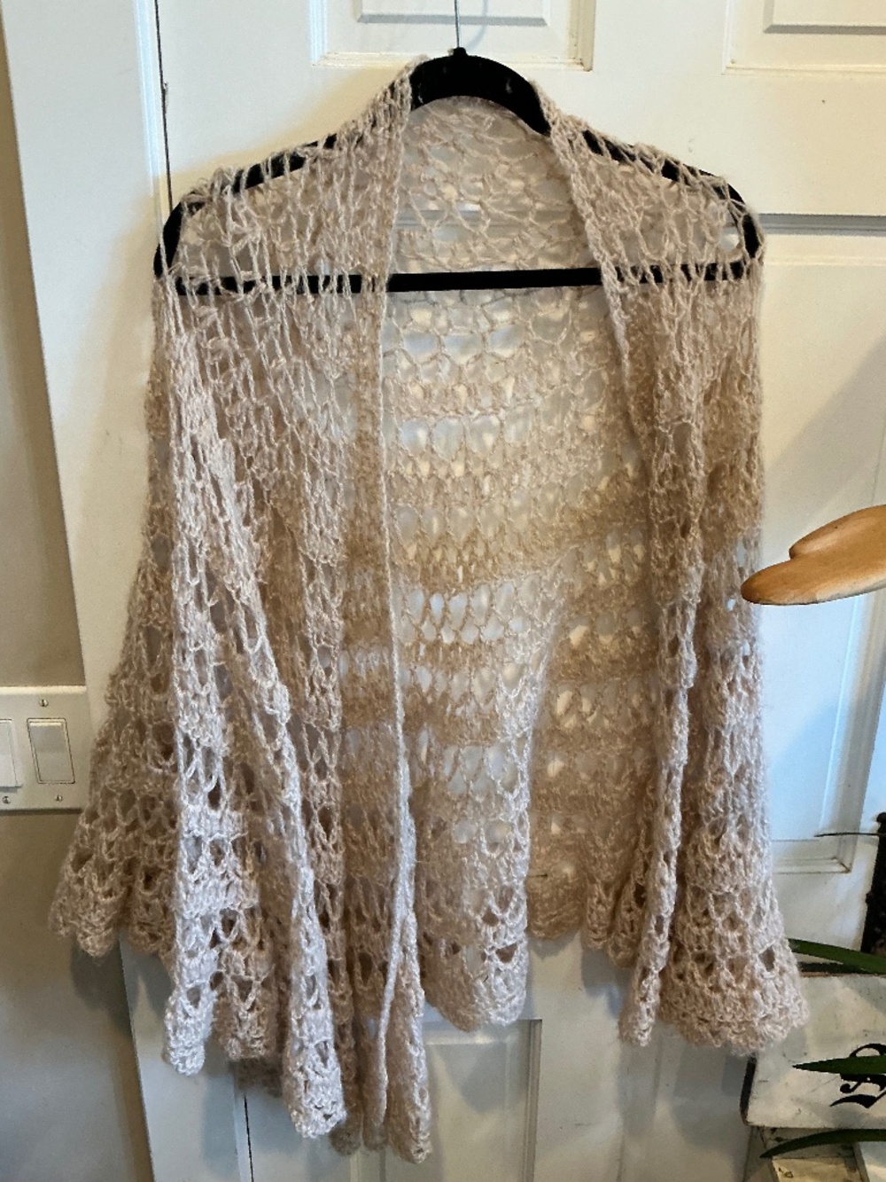 Lightweight shawl wrap for cool summer nights!  Open size